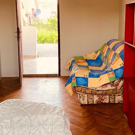 بودغوريتْسا Garden View Guestroom المظهر الخارجي الصورة