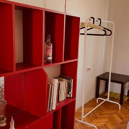 بودغوريتْسا Garden View Guestroom المظهر الخارجي الصورة